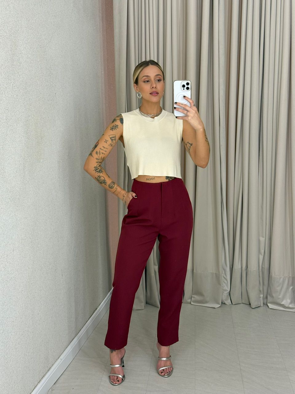 CALÇA AURORA ALFAIATARIA CHERRY RED