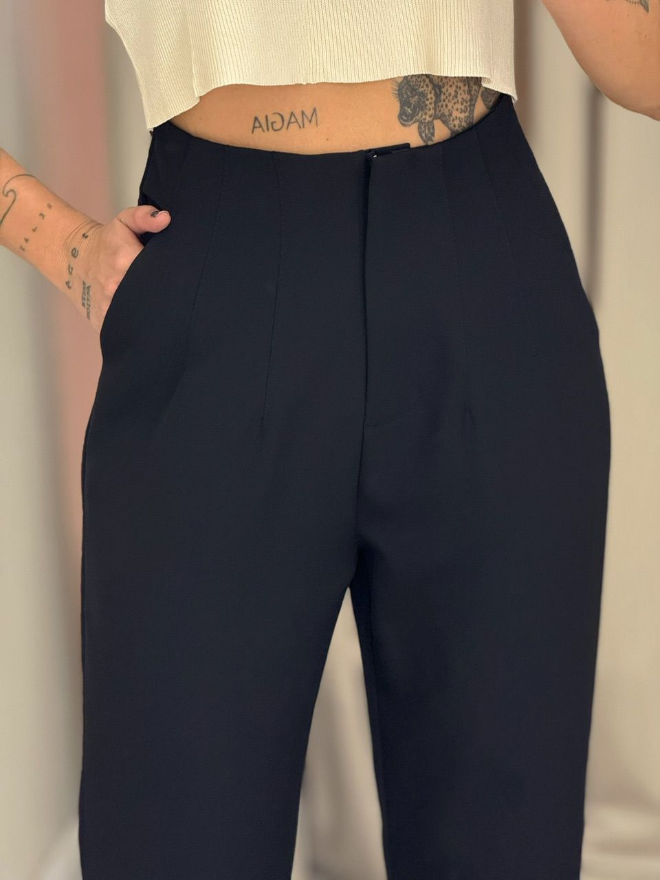 CALÇA AURORA ALFAIATARIA PRETA