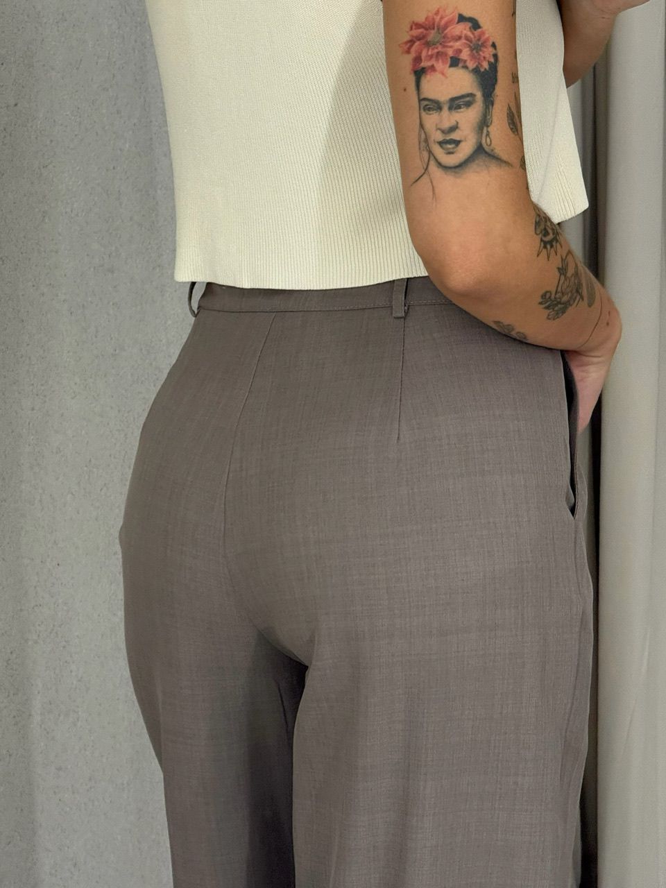 CALÇA EUNICE PANTALONA CAQUI