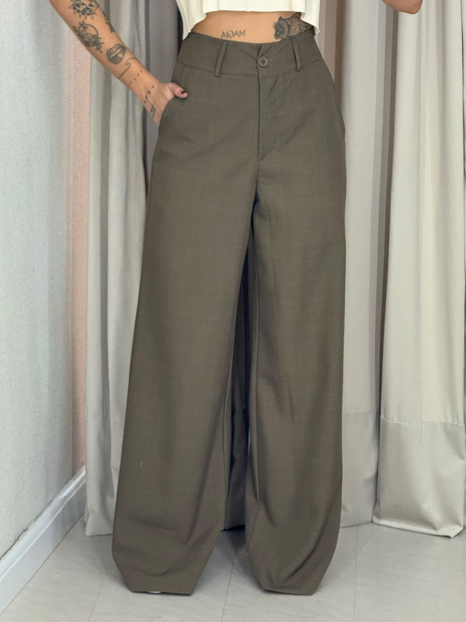 CALÇA EUNICE PANTALONA OLIVA