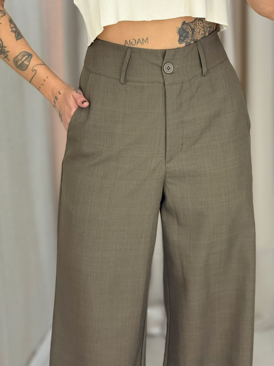 CALÇA EUNICE PANTALONA OLIVA