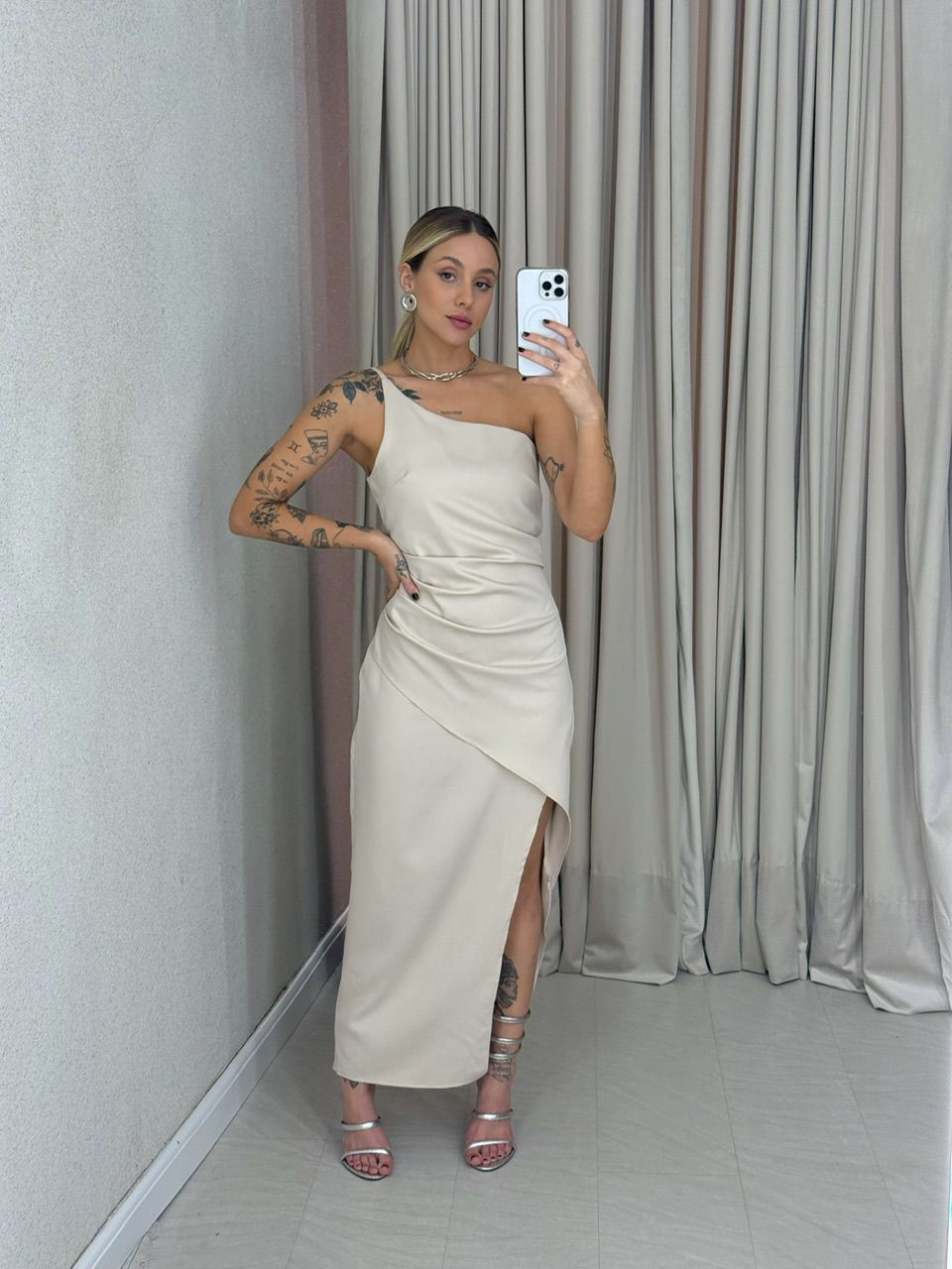 VESTIDO LUCY DRAPEADO Areia