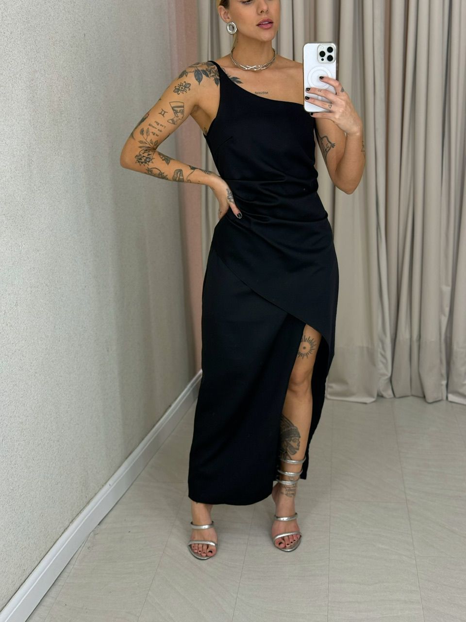 VESTIDO LUCY DRAPEADO preto