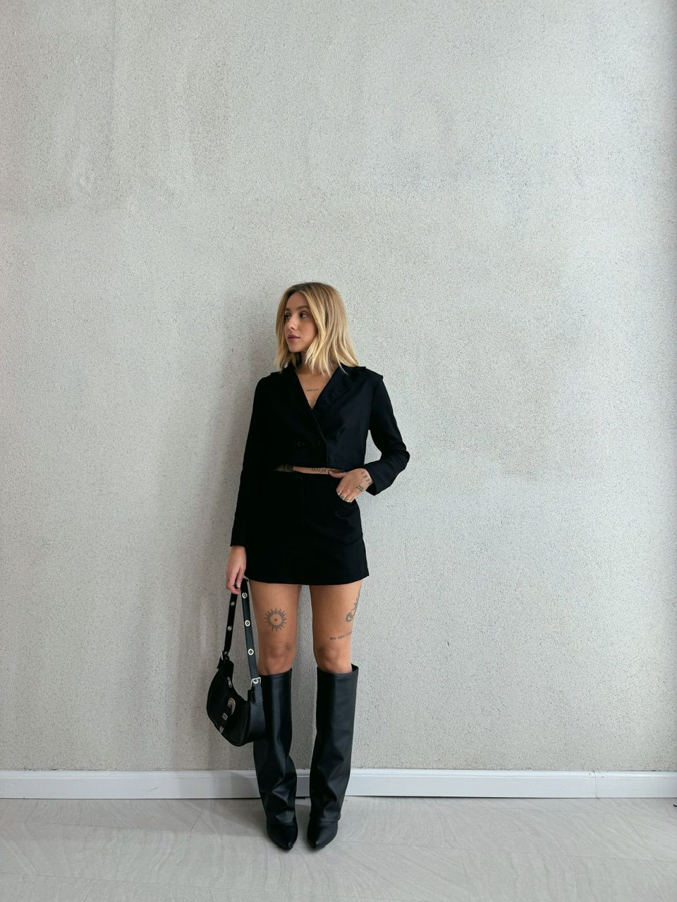 CONJUNTO JASMIM SHORT SAIA PRETO