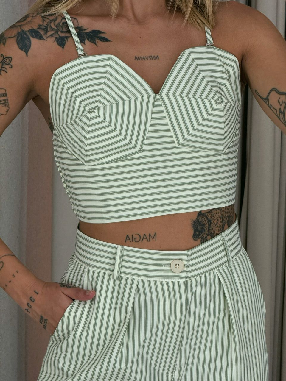 CONJUNTO DANI CALÇA LISTRAS VERDE