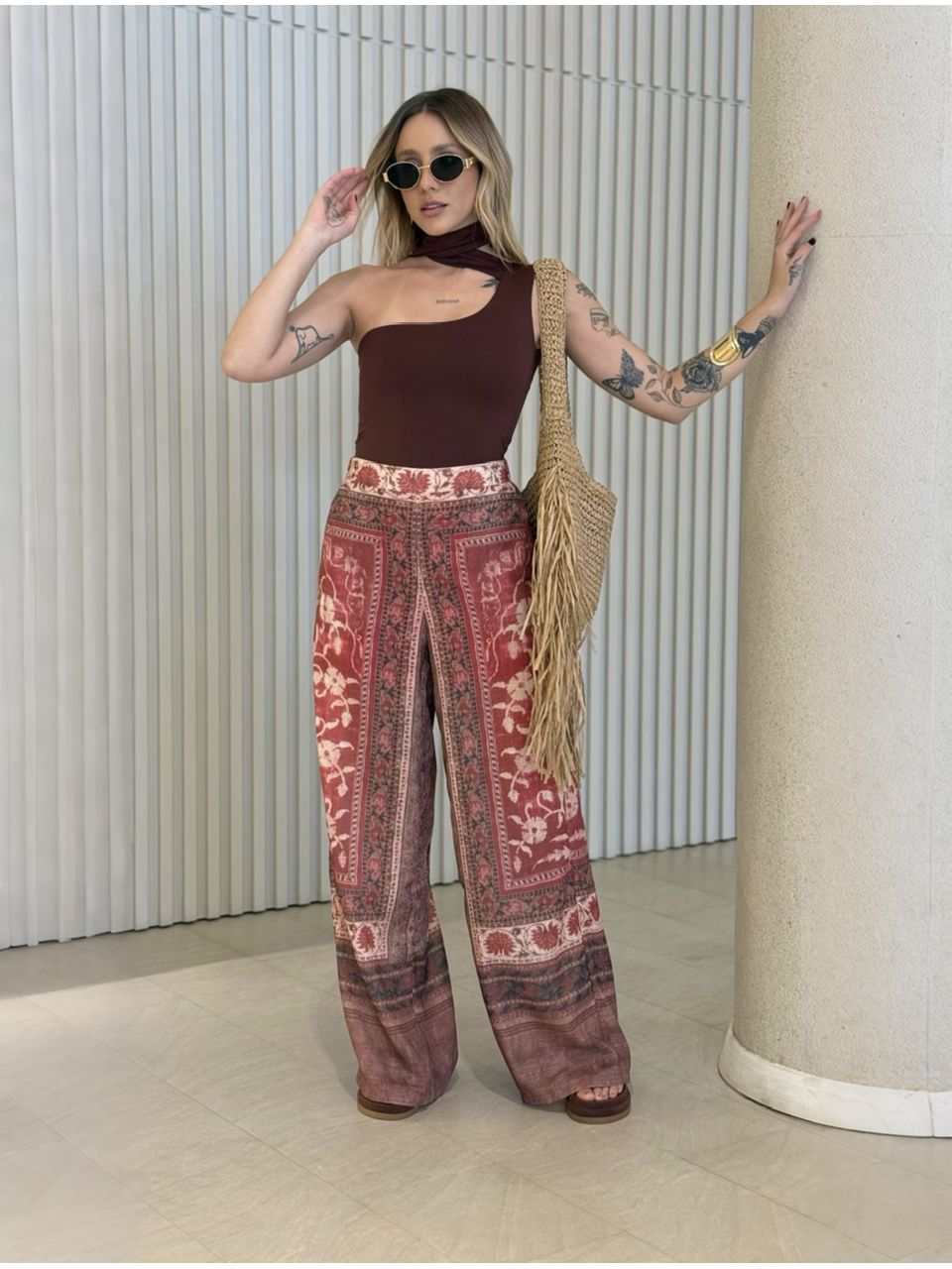 CALÇA ELISE ESTAMPADA VERMELHO - 0068960277 - CAROLLA FERRARO