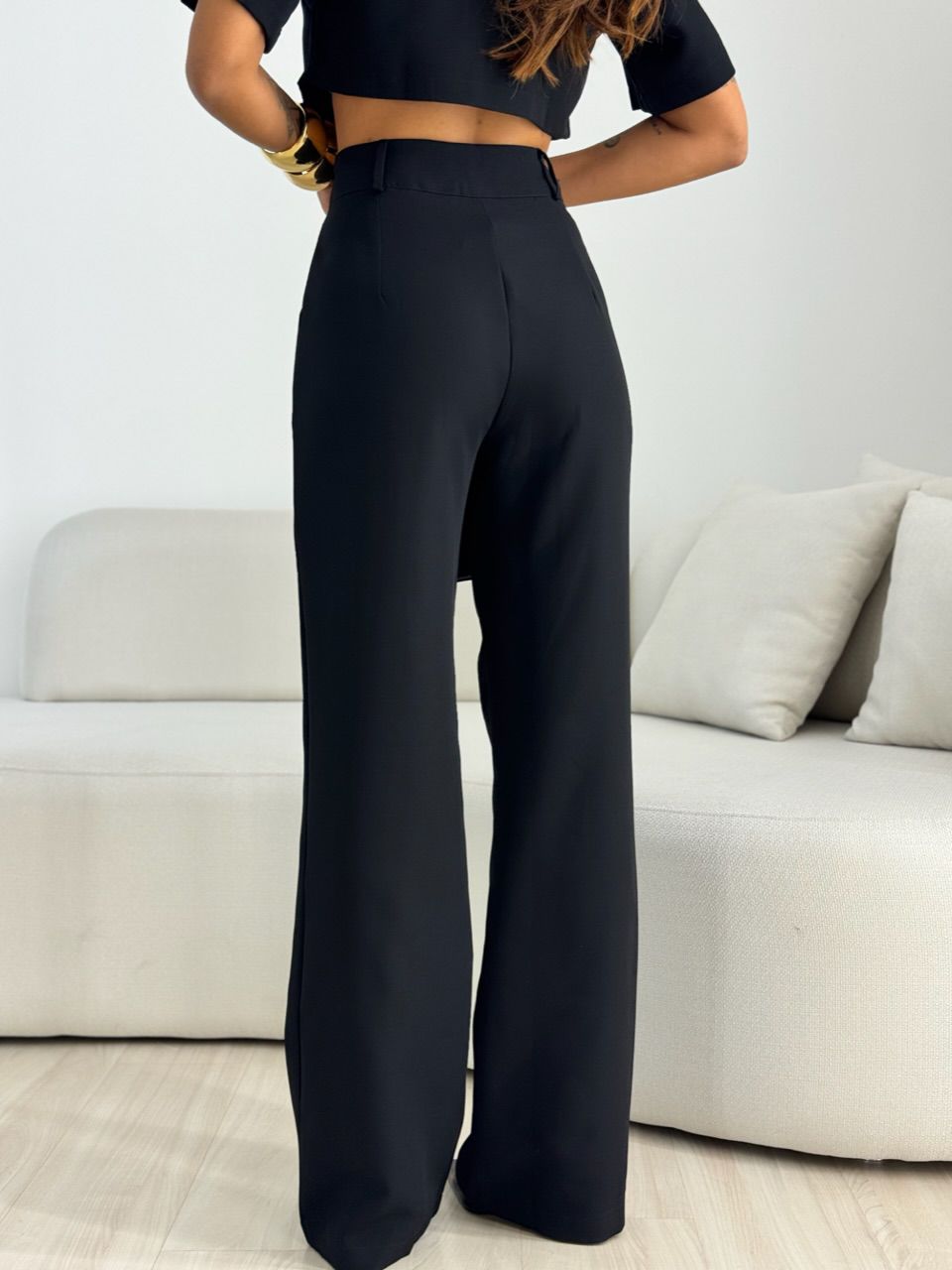 CONJUNTO KALYA CROPPED PRETO