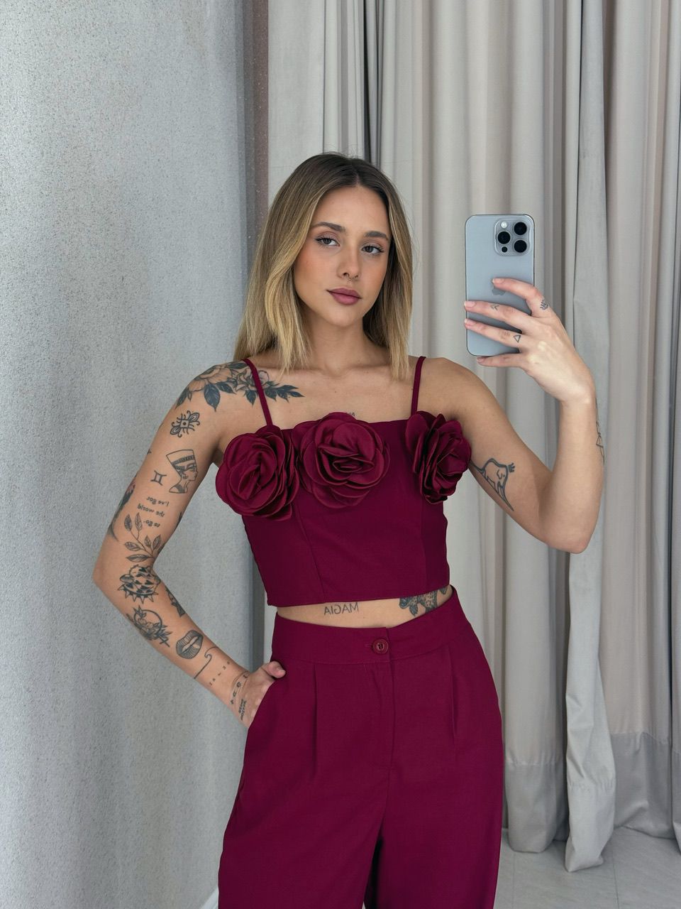 CONJUNTO CLARICE FLOR CHERRY RED