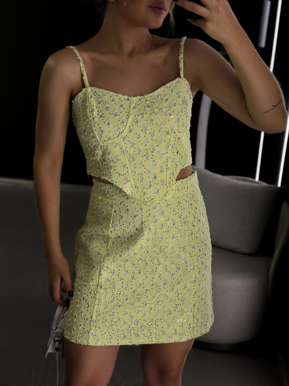 CONJUNTO MINI PAETÊ JEANS AMARELO