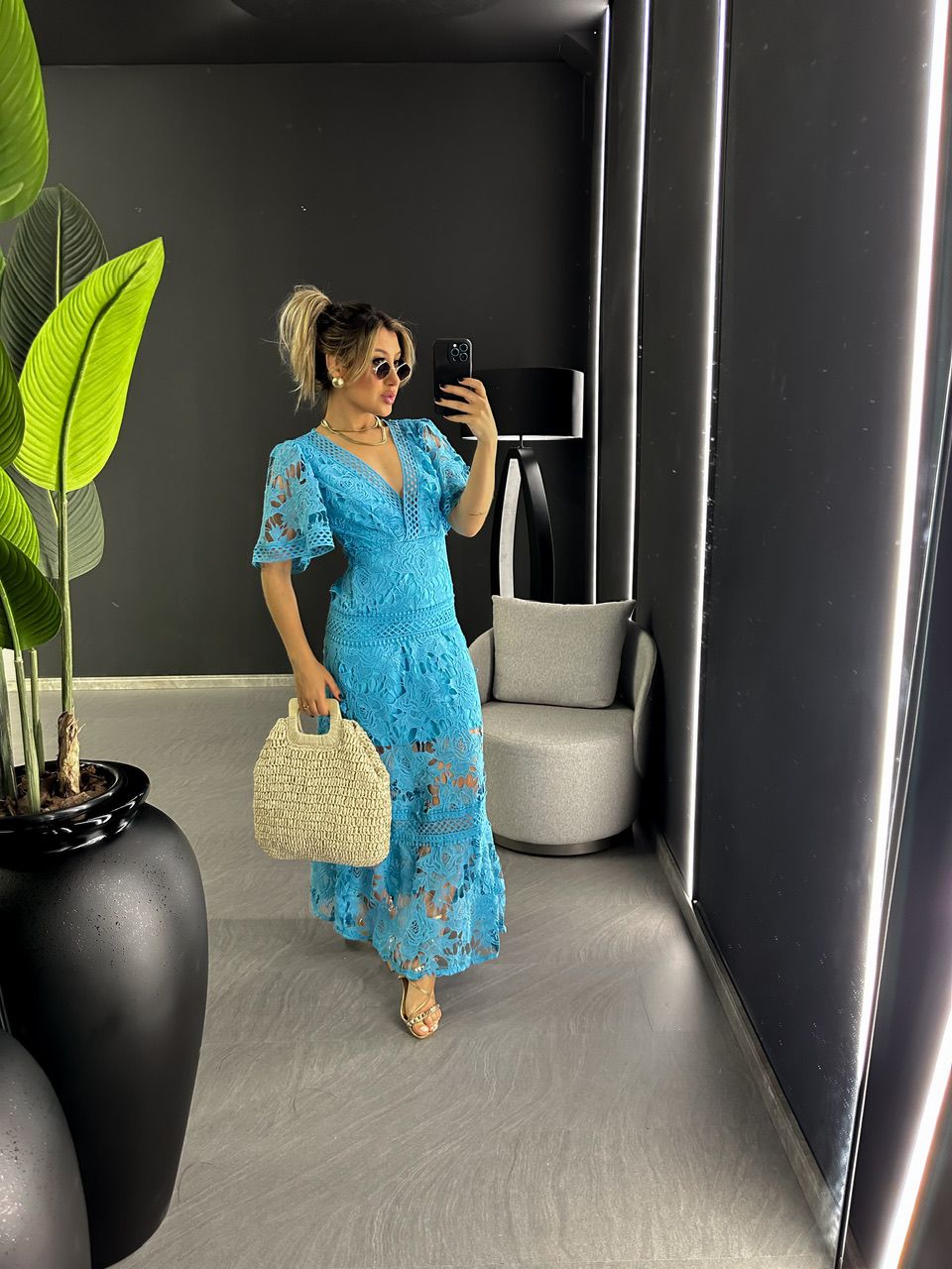 VESTIDO RENDA GUIPIR LONGO AZUL