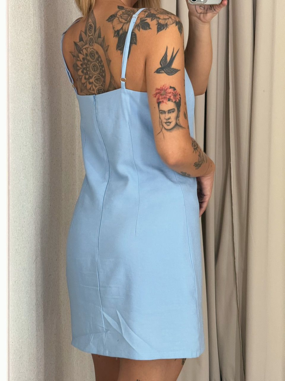 VESTIDO LEONORA CURTO AZUL