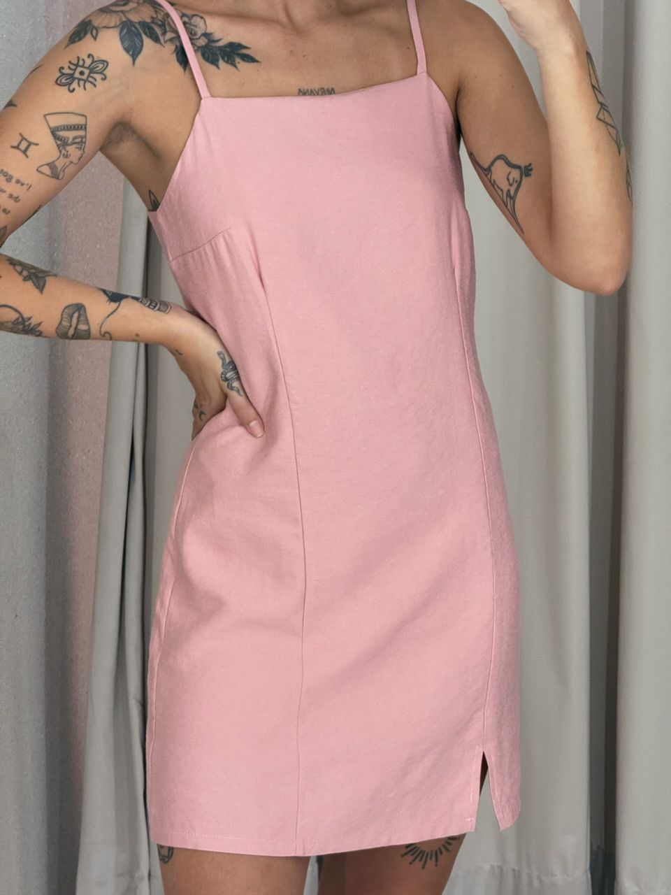 VESTIDO LEONORA CURTO ROSÊ
