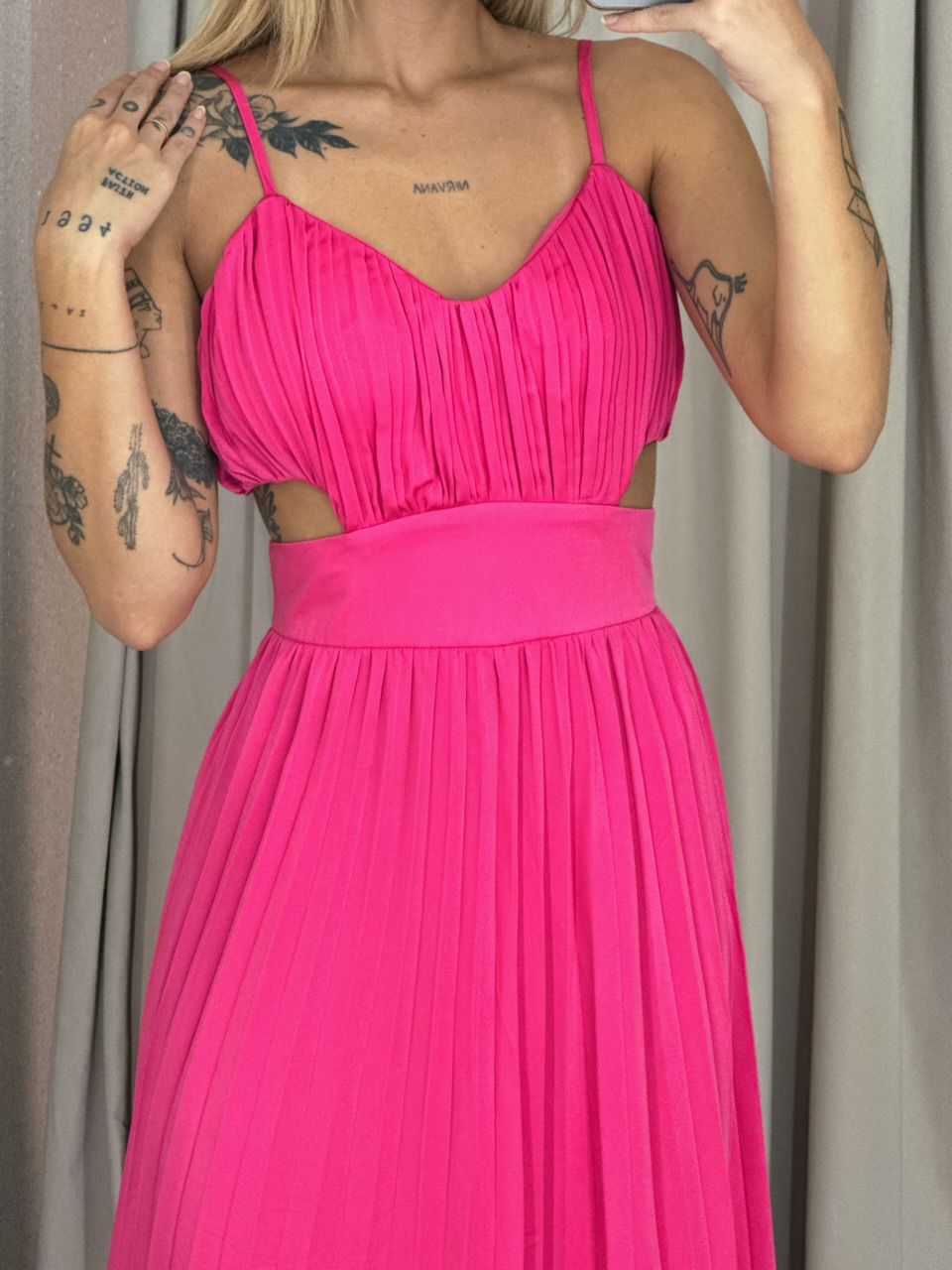 VESTIDO ZARA PLISSADO PINK