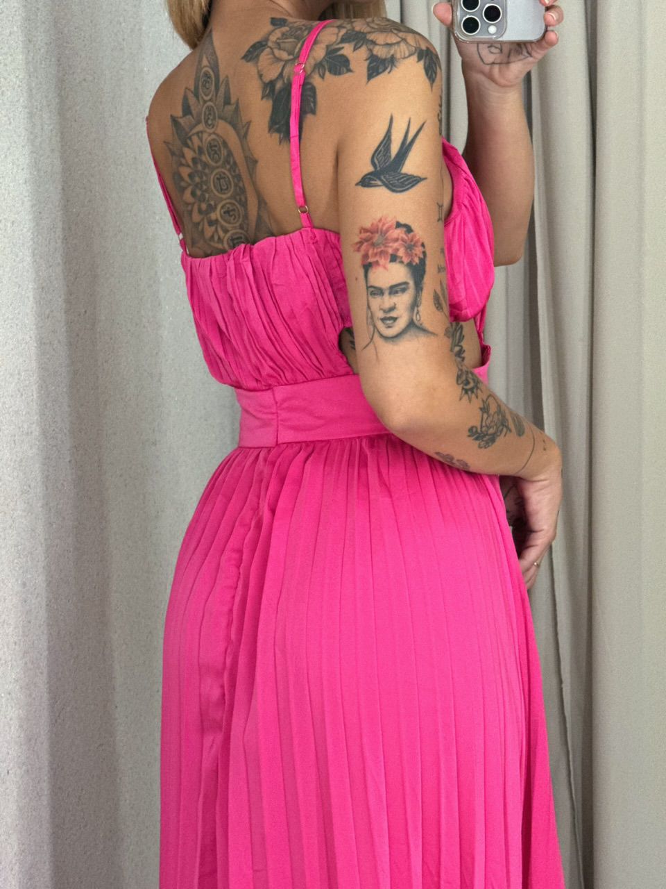 VESTIDO ZARA PLISSADO PINK