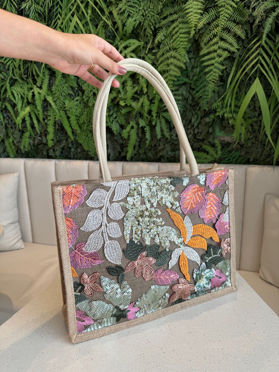BOLSA PAETÊ GRANDE Laranja