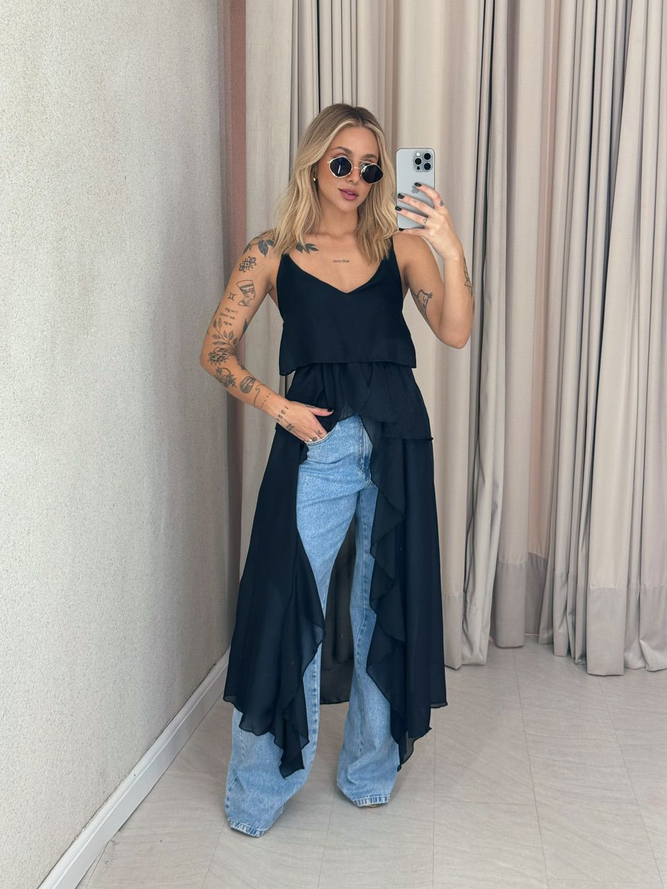 BLUSA JULIETA BABADOS PRETO - 0061160032 - CAROLLA FERRARO