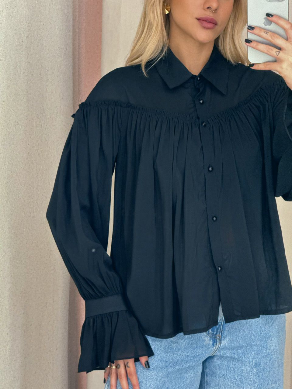 CAMISA DAIANE MANGA LONGA PRETO