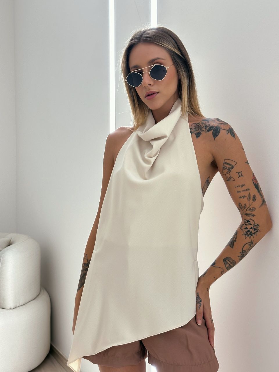 BLUSA FRENTE ÚNICA MARFIM