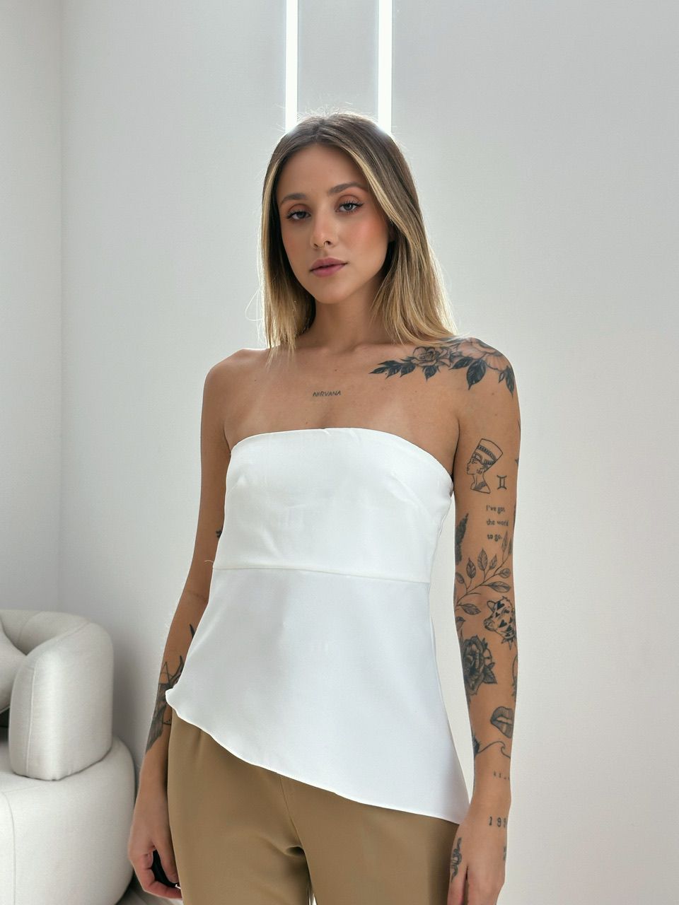 BLUSA TOMARA QUE CAIA OFF