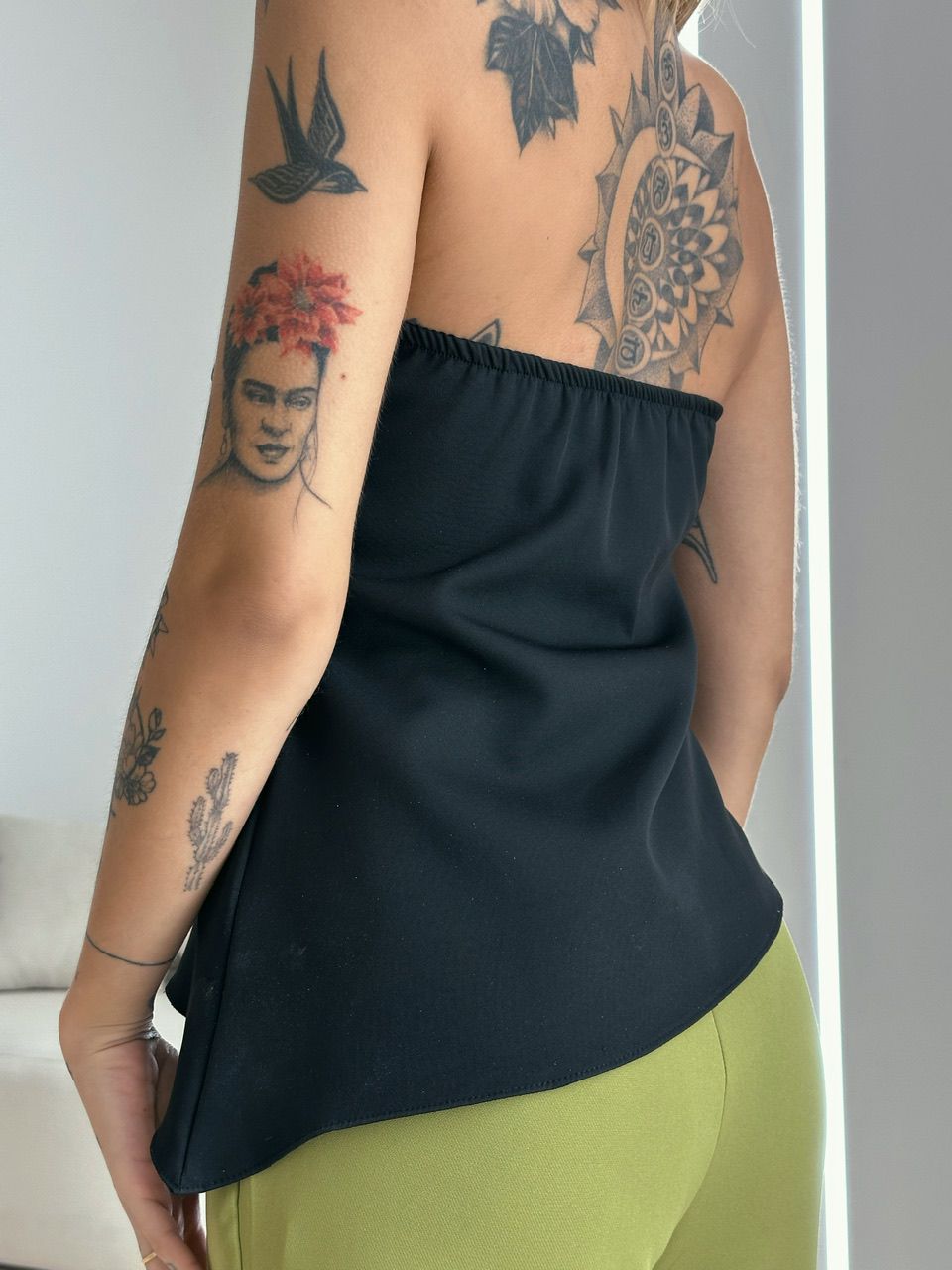 BLUSA TOMARA QUE CAIA PRETA