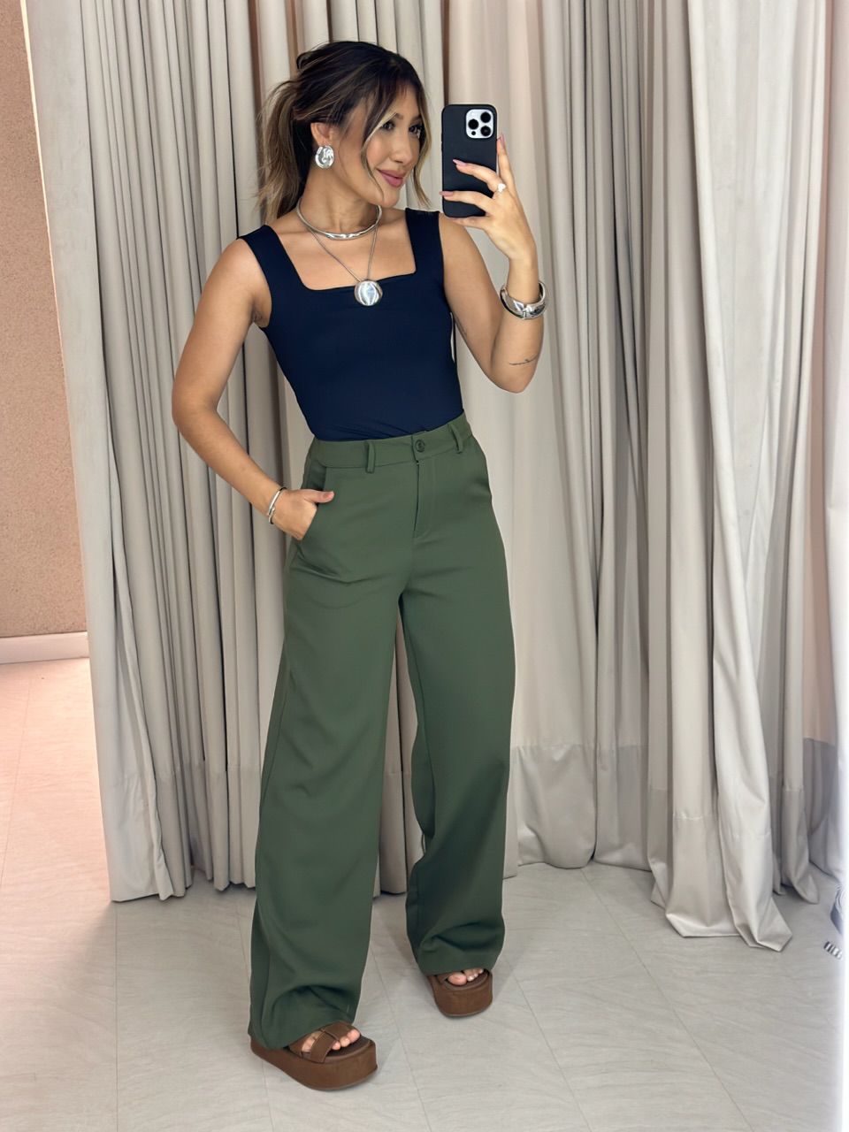 BLUSA DANIELA CAVADA PRETA