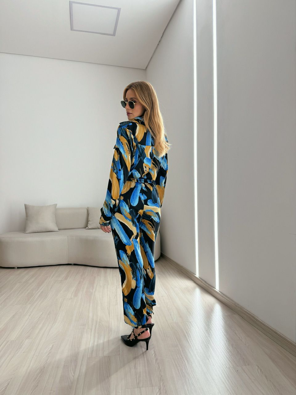 CALÇA JOGGER NINA ESTAMPADA PRETA