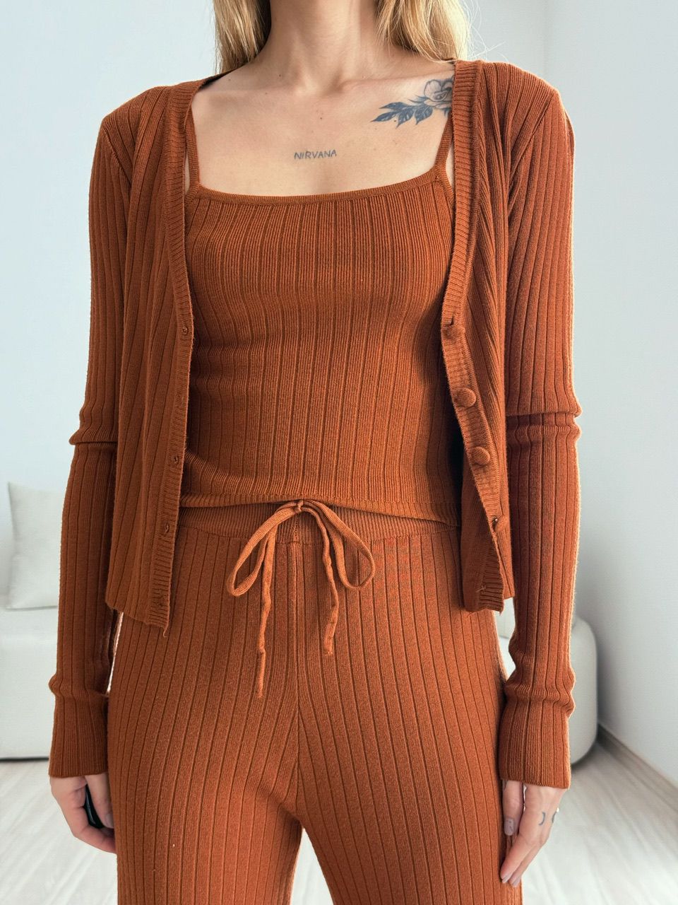 CONJUNTO EMÍLIA MODAL CARAMELO