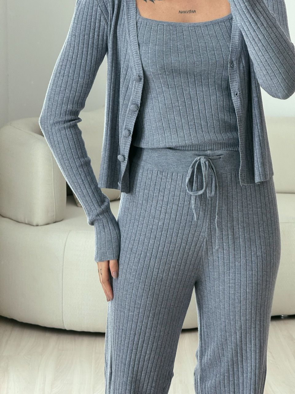 CONJUNTO EMÍLIA MODAL CINZA