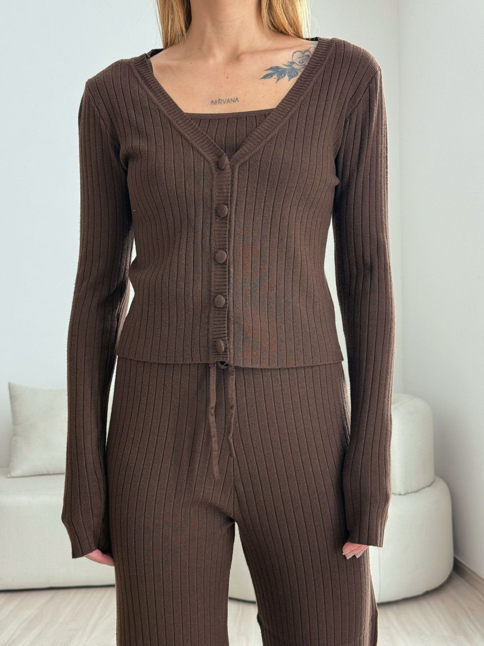 CONJUNTO EMÍLIA MODAL MARROM