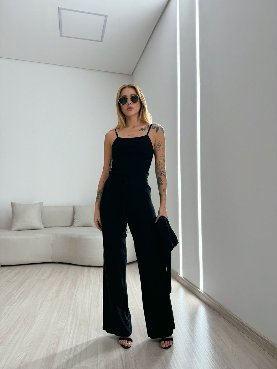 CONJUNTO EMÍLIA MODAL PRETO