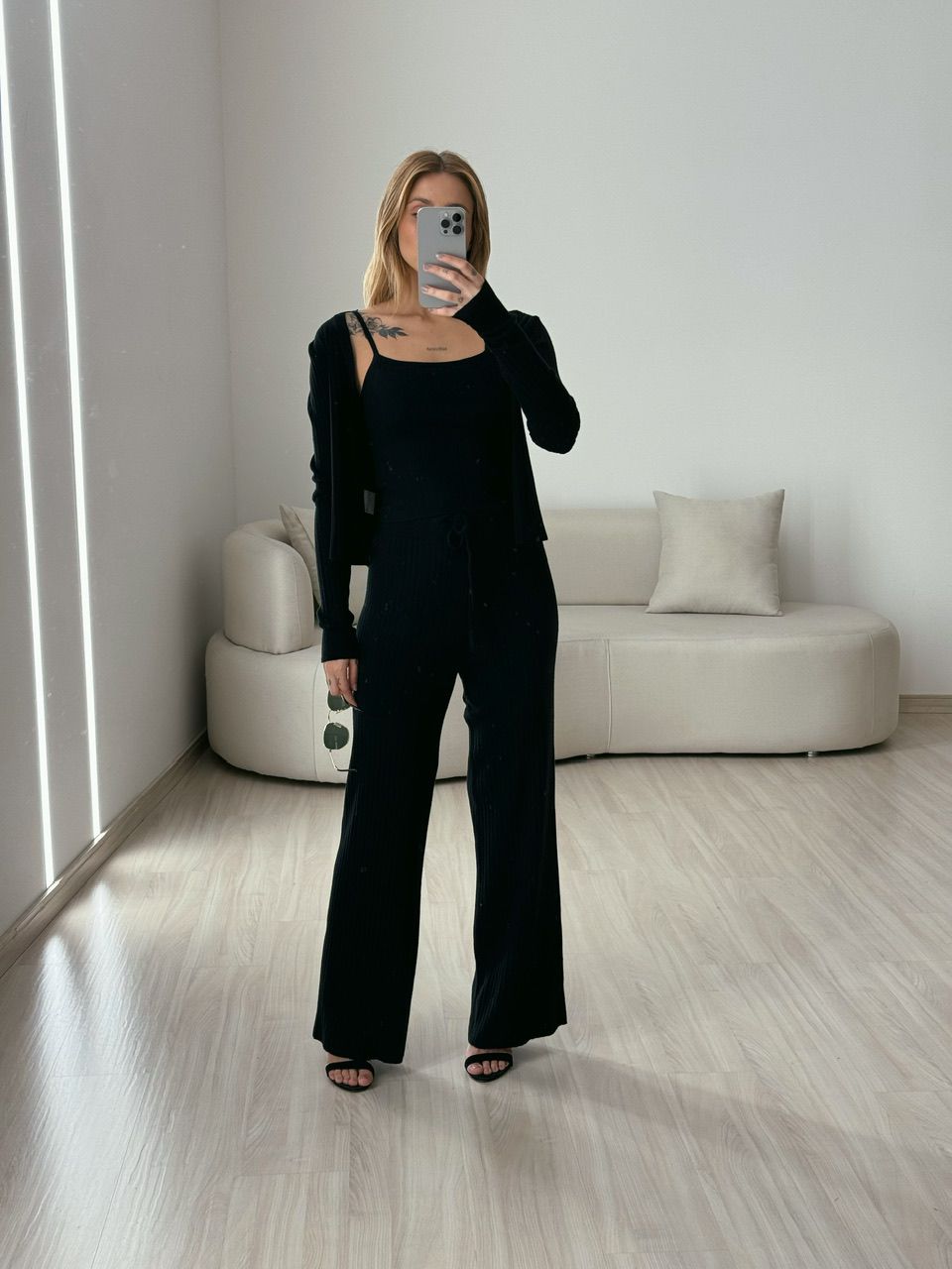 CONJUNTO EMÍLIA MODAL PRETO