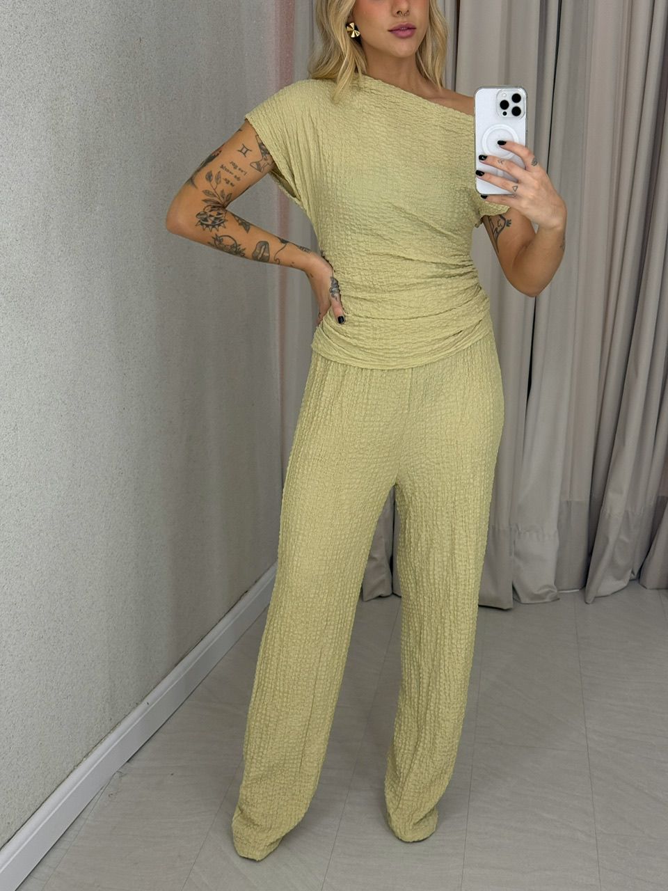 CONJUNTO MIRA CALÇA VERDE