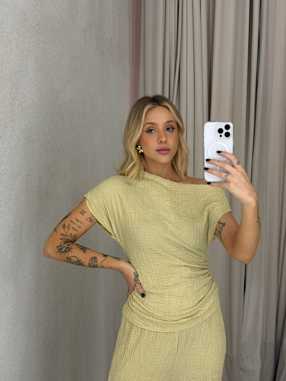 CONJUNTO MIRA CALÇA VERDE