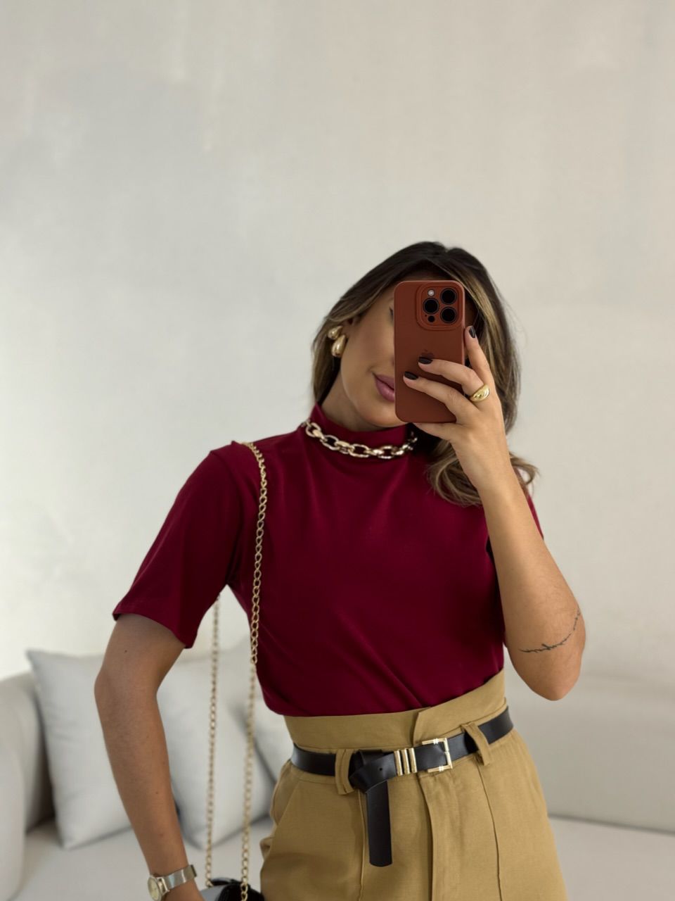 BLUSA GABRIELA BASIC CHERRY RED