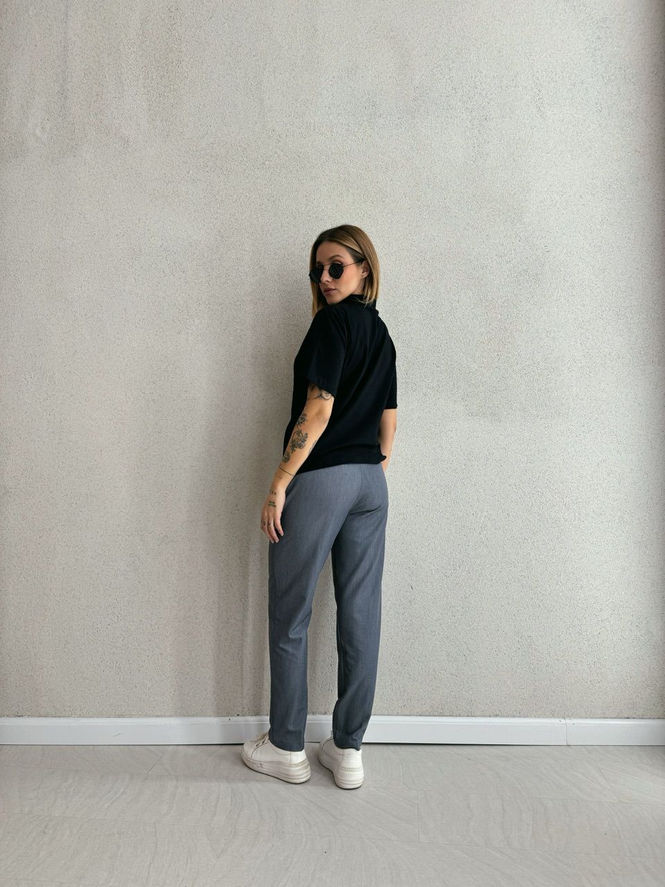 BLUSA GABRIELA BASIC PRETA