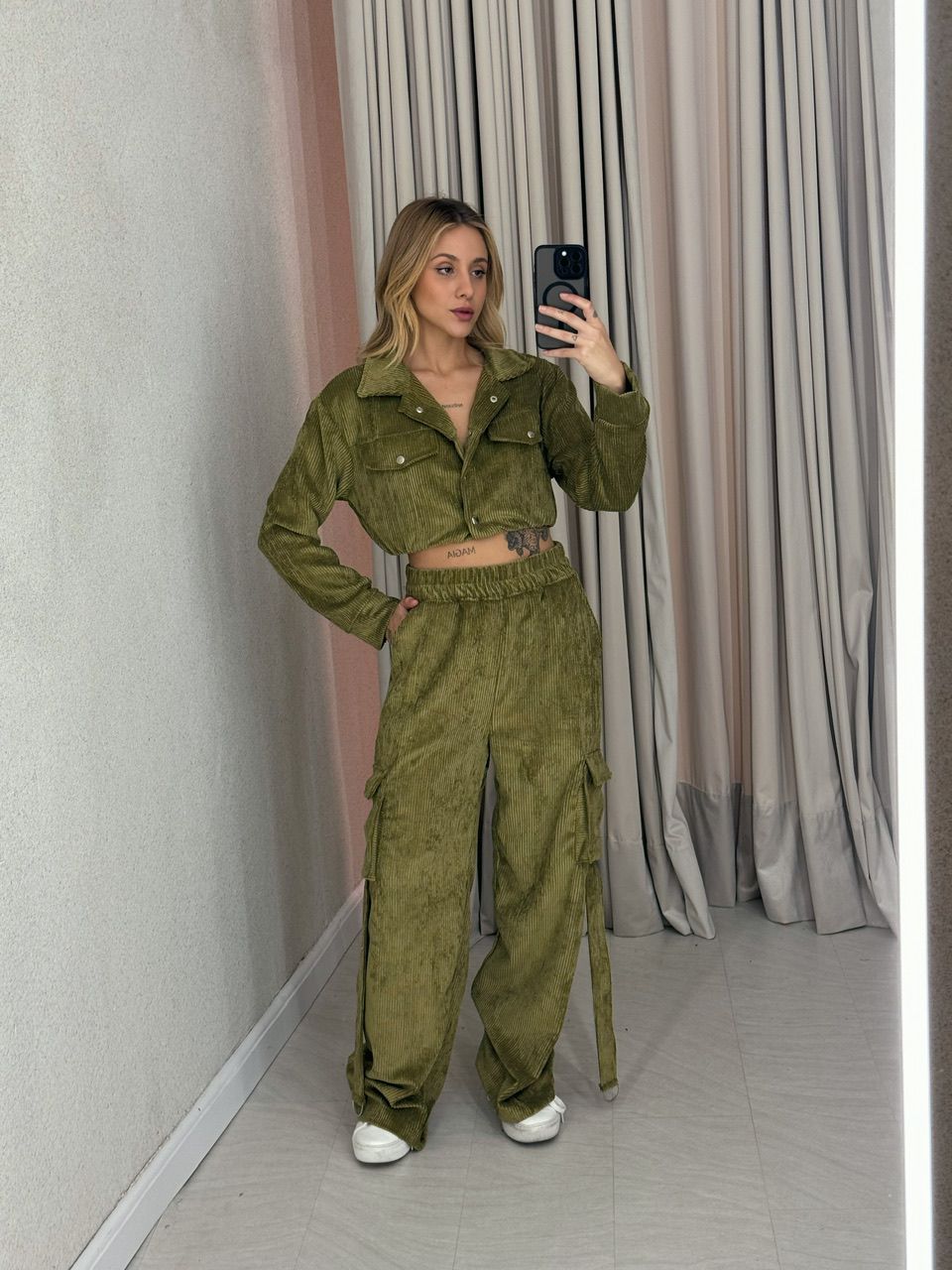 CONJUNTO CARGO COTELÊ VERDE MUSGO - 0053400321 - CAROLLA FERRARO