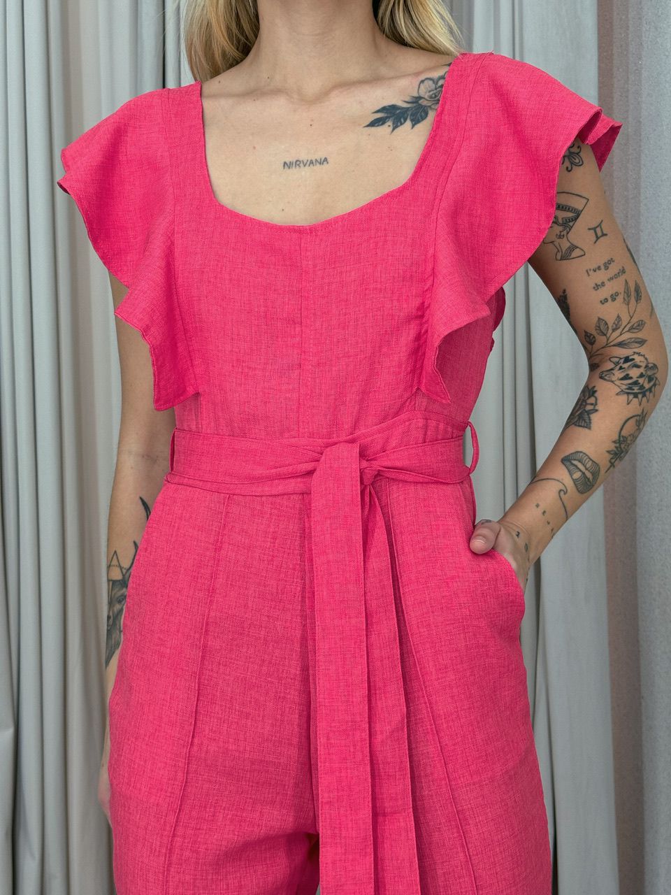 MACACÃO BEATRIZ LINHO PINK
