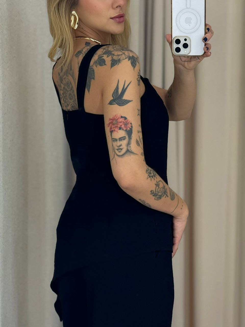 CONJUNTO CAILANY BLUSA ASSIMÉTRICA PRETO