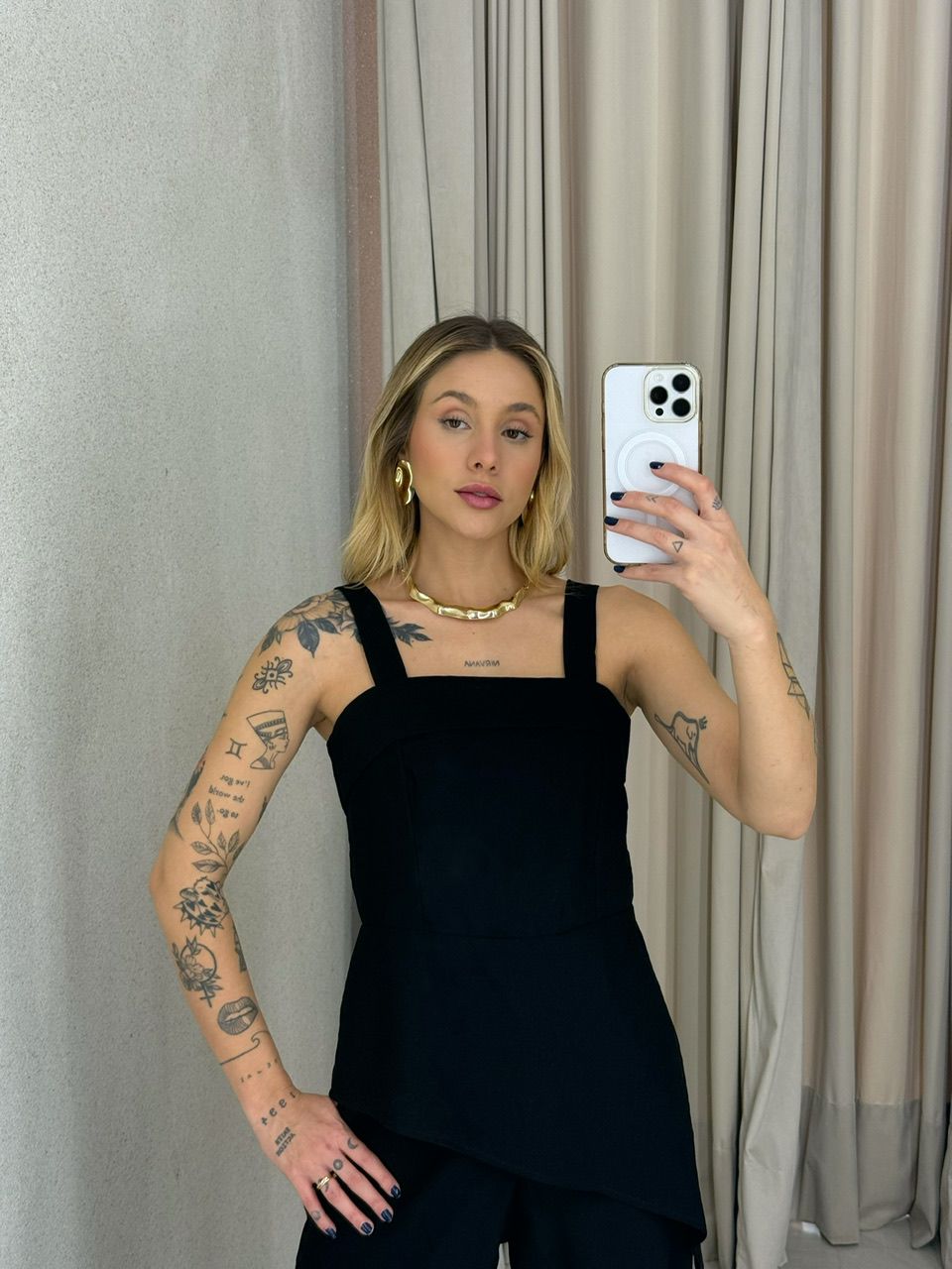 CONJUNTO CAILANY BLUSA ASSIMÉTRICA PRETO