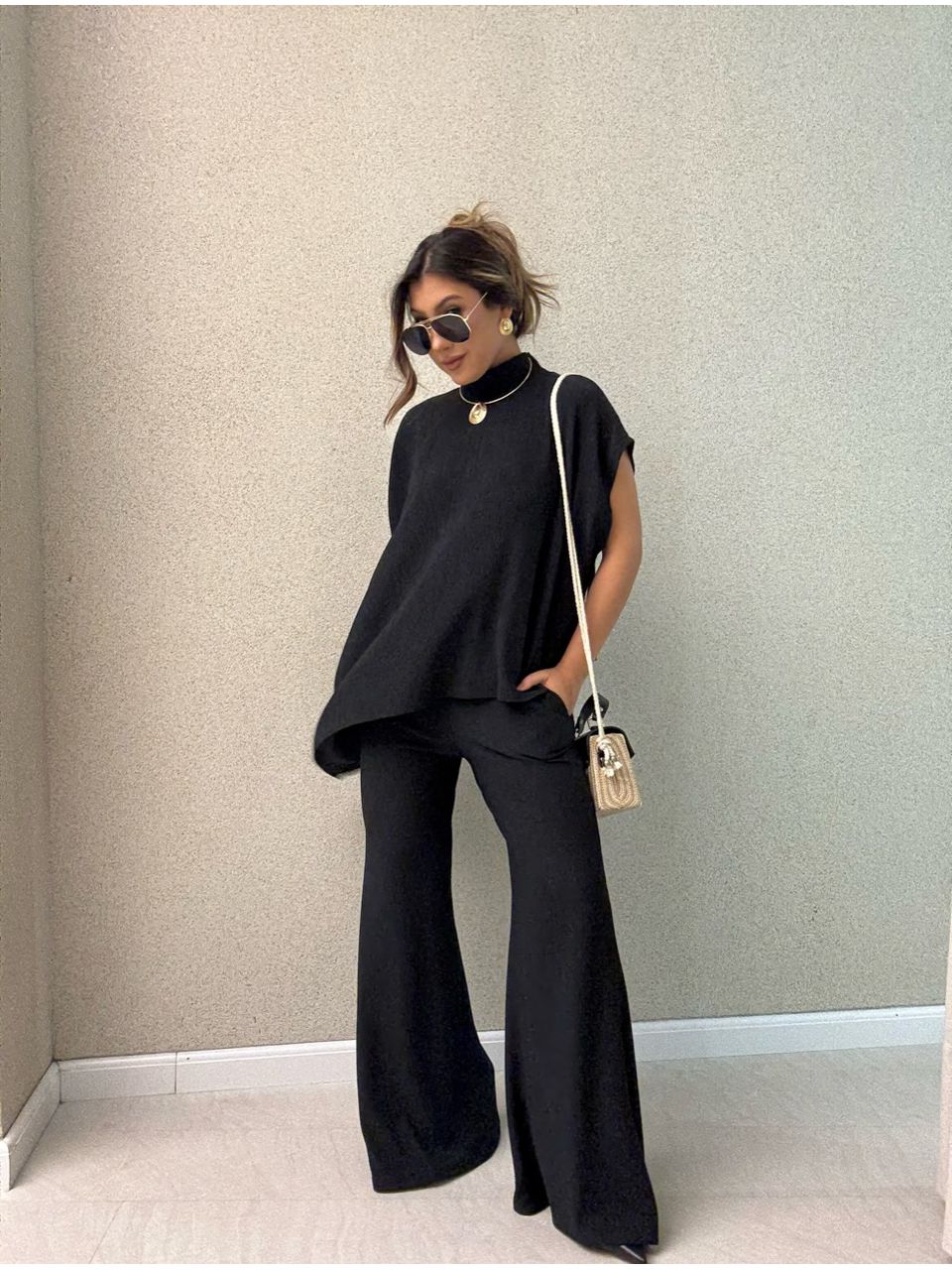 CONJUNTO MARIA JULIA BLUSA ASSIMÉTRICA preto - 006... - CAROLLA FERRARO