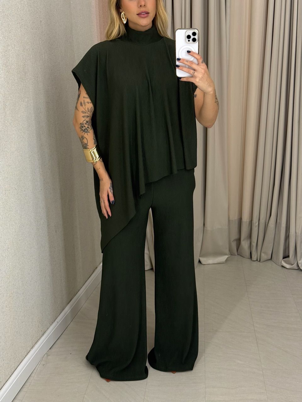 CONJUNTO MARIA JULIA BLUSA ASSIMÉTRICA VERDE