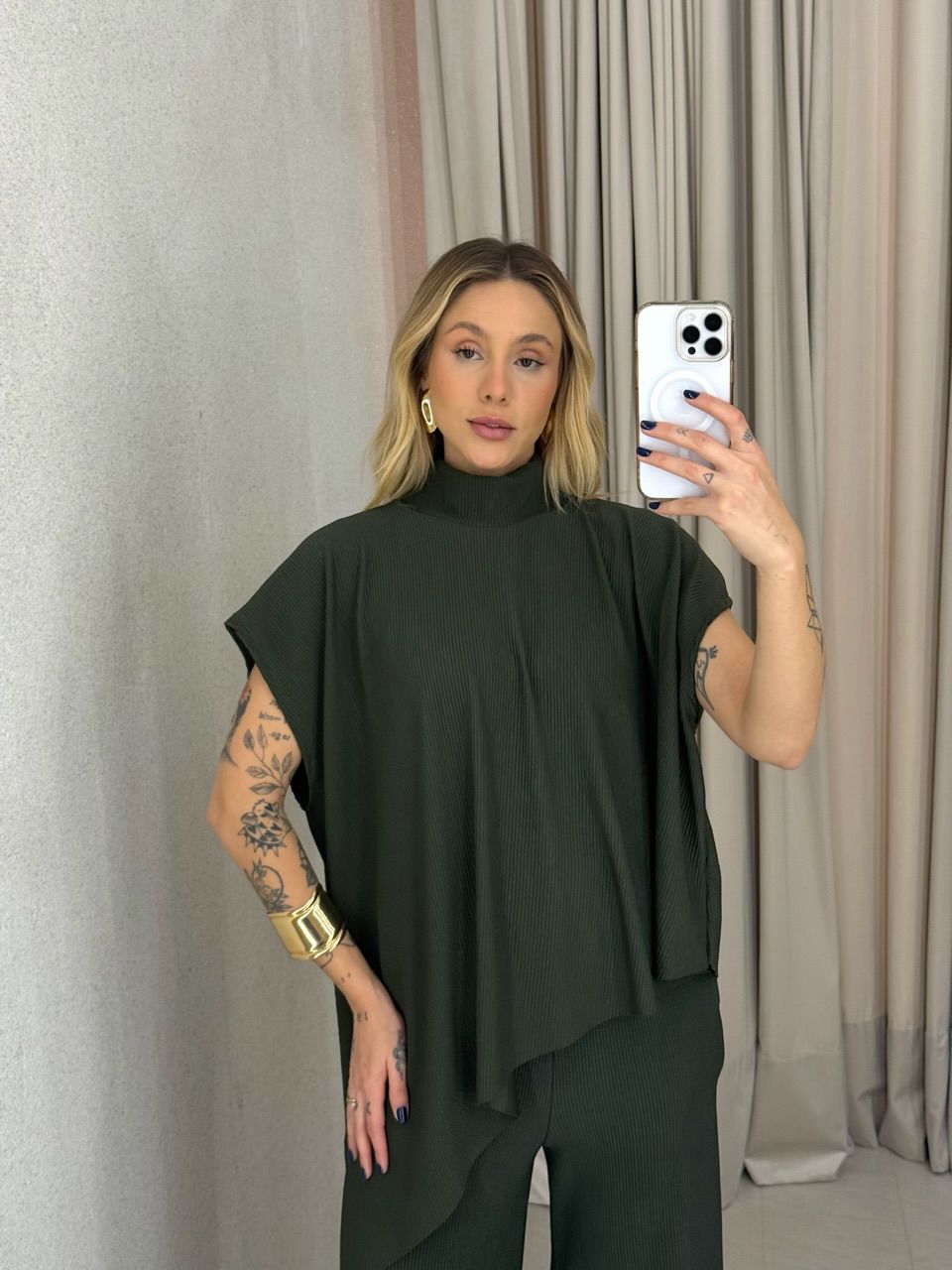 CONJUNTO MARIA JULIA BLUSA ASSIMÉTRICA VERDE