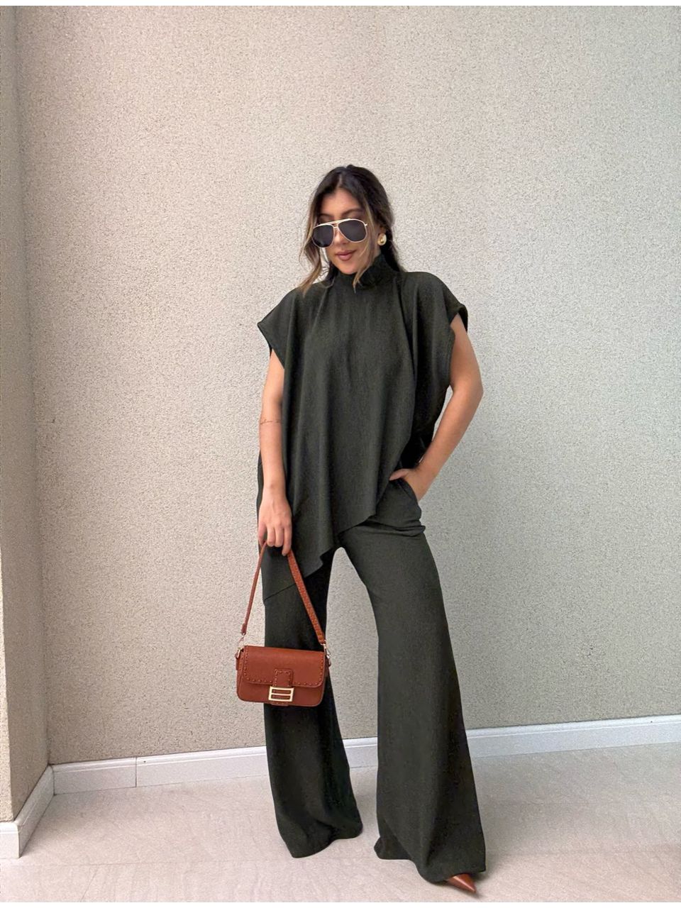 CONJUNTO MARIA JULIA BLUSA ASSIMÉTRICA VERDE - 006... - CAROLLA FERRARO