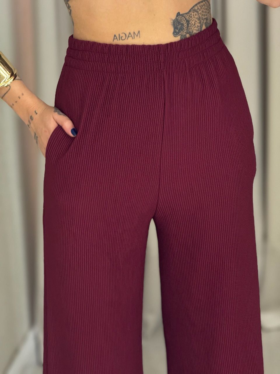 CONJUNTO MARIA JULIA BLUSA ASSIMÉTRICA VINHO