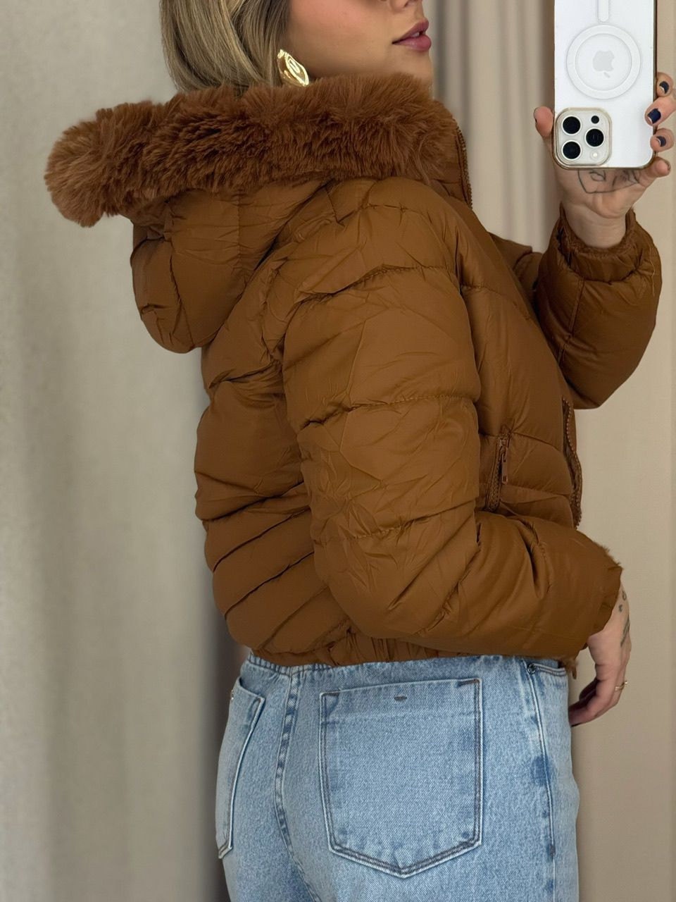PUFFER CIBELE PELINHOS CARAMELO