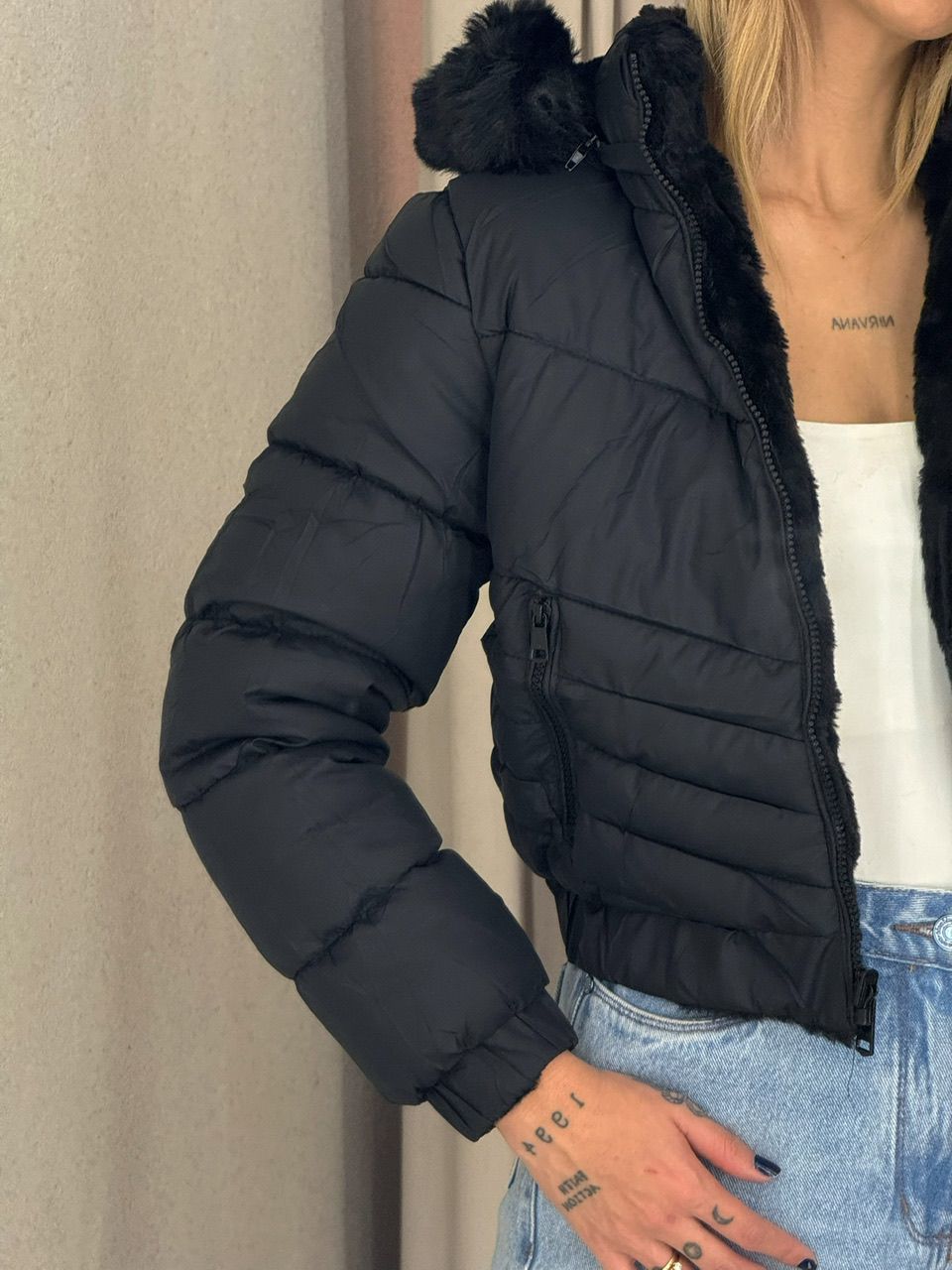 PUFFER CIBELE PELINHOS PRETA