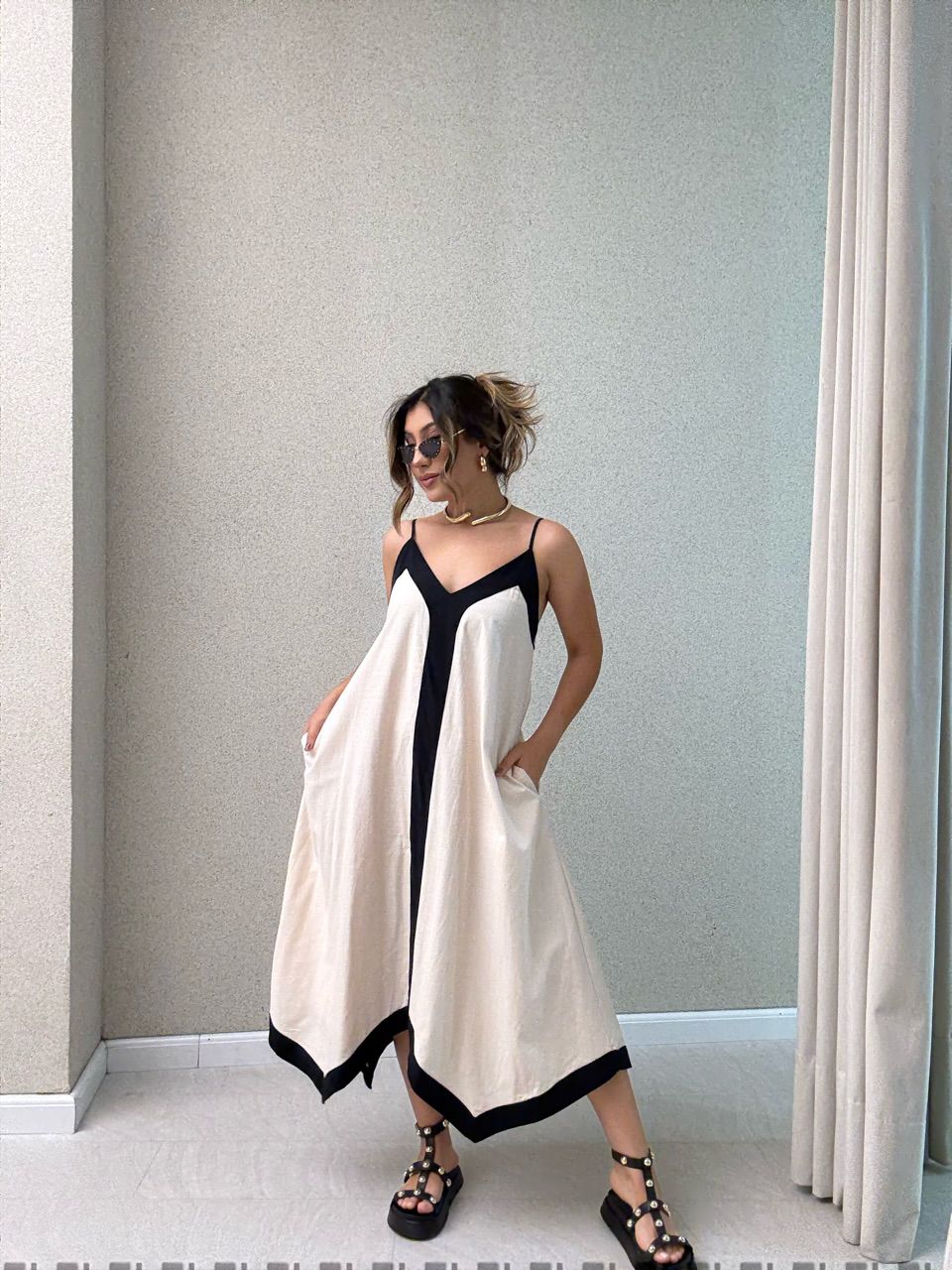 VESTIDO DALILA LINHO AREIA