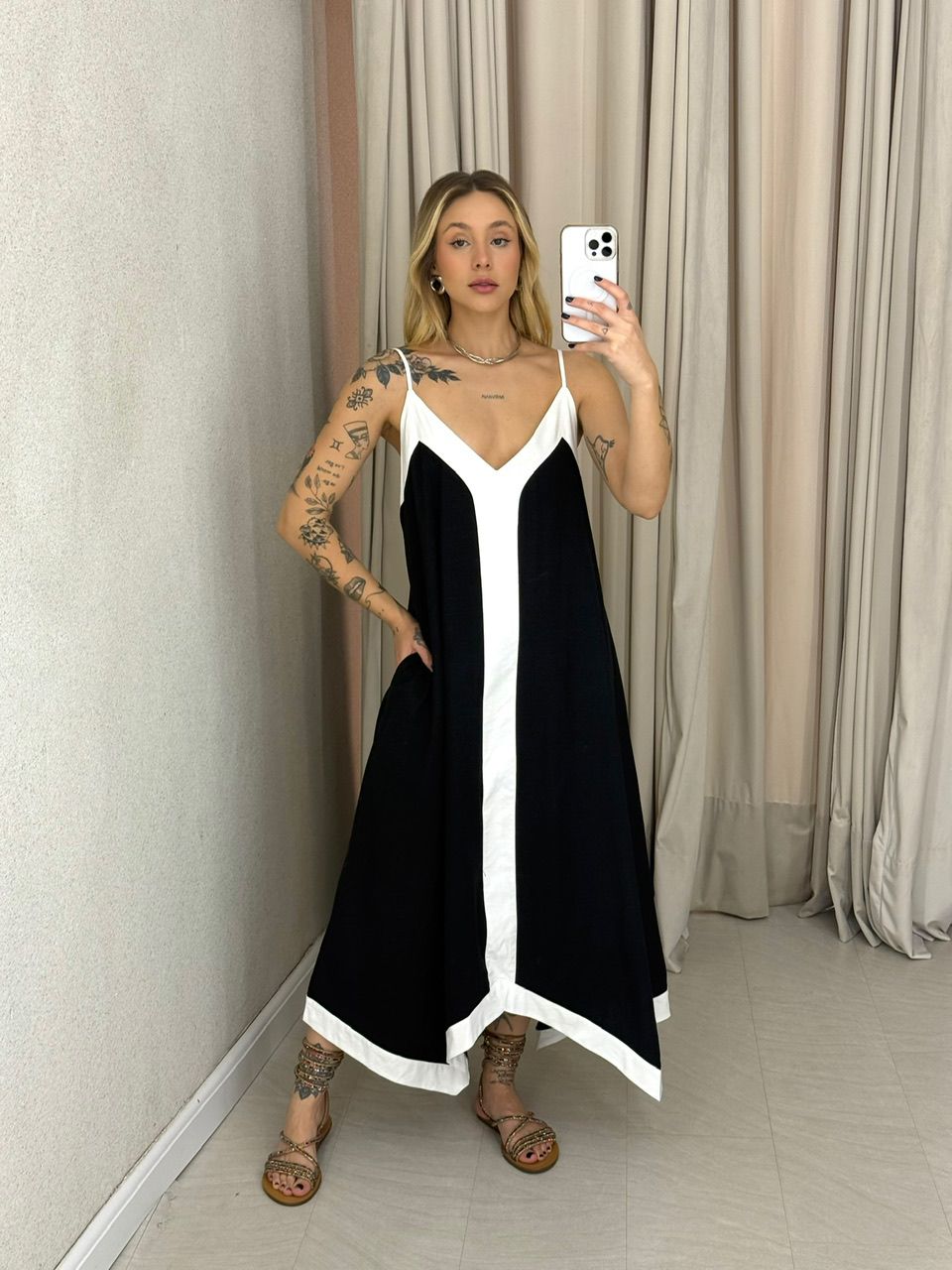 VESTIDO DALILA LINHO PRETO