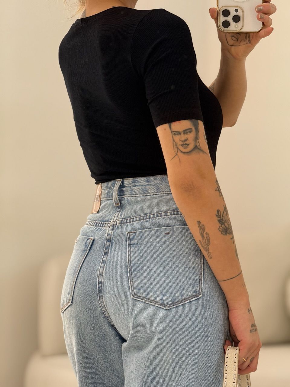 BLUSA ANANDA BASIC PRETA