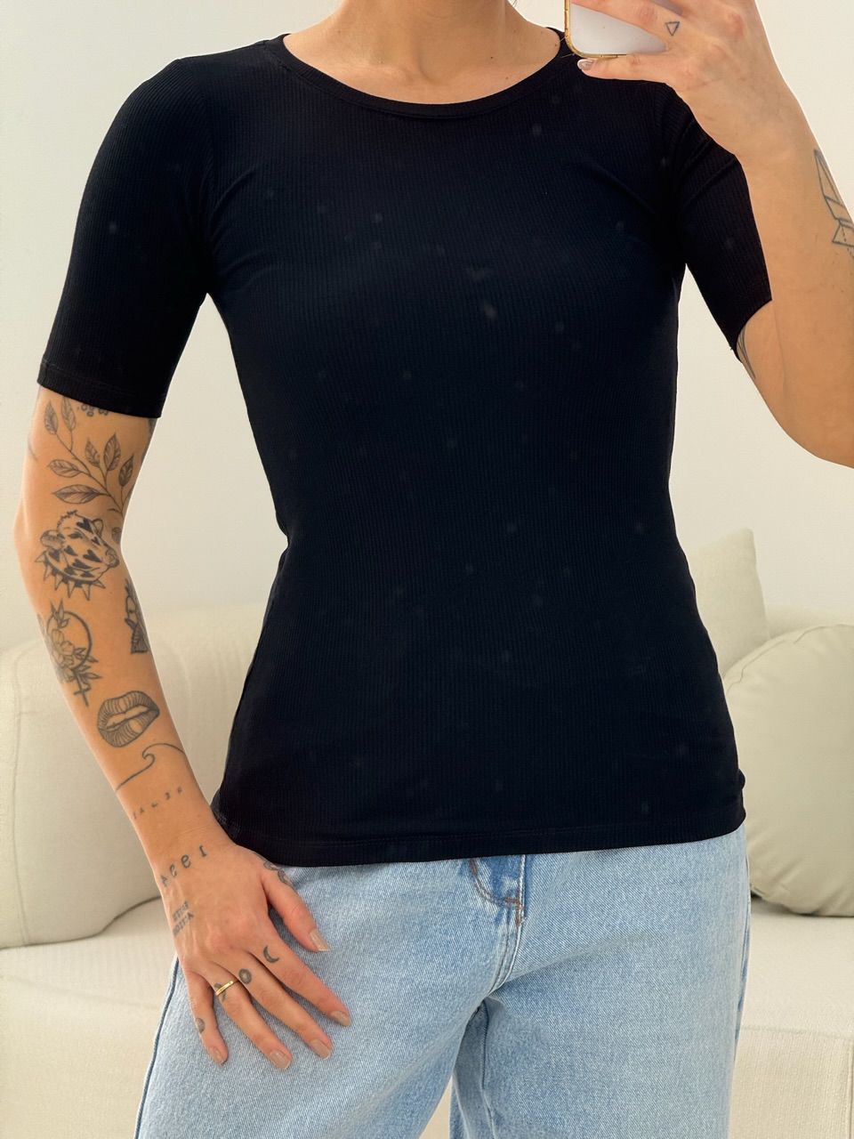 BLUSA ANANDA BASIC PRETA